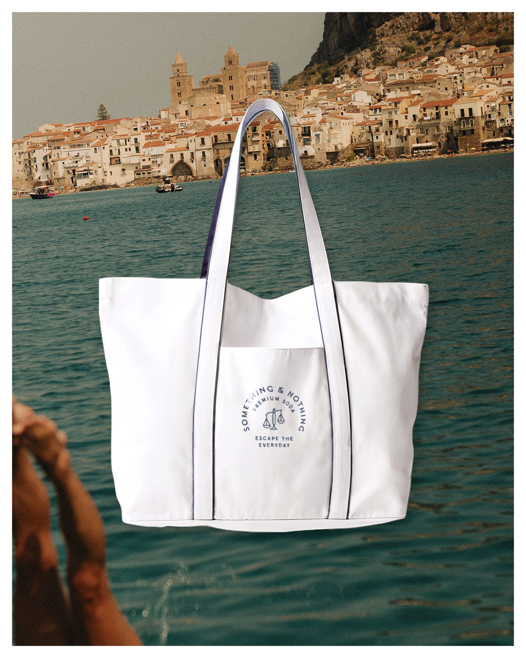 Traveller's Tote